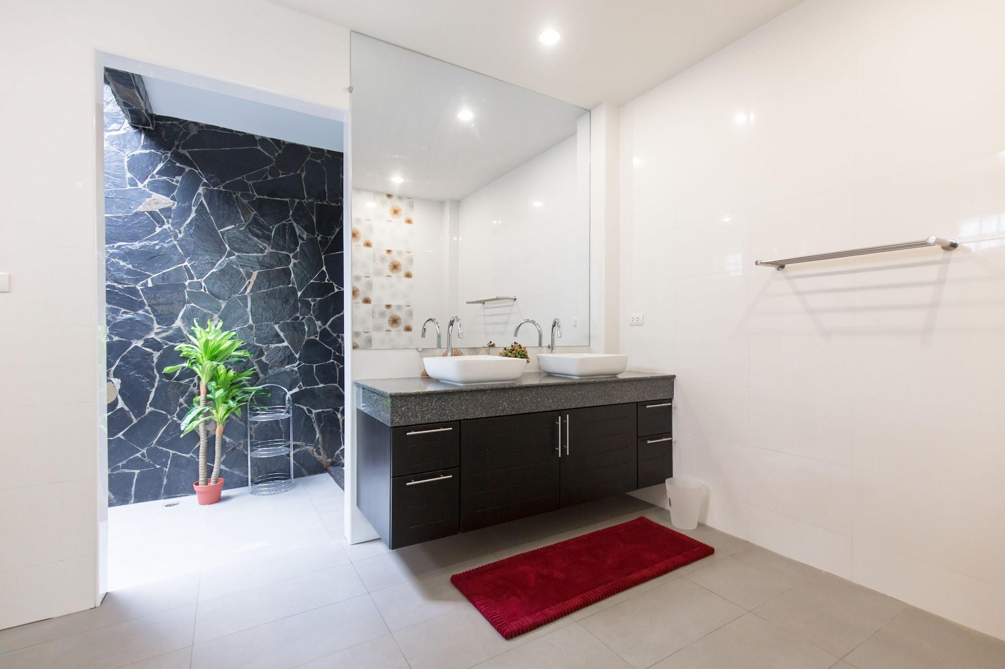 Clos Vougeot Villa By G Estate Rawai Luaran gambar