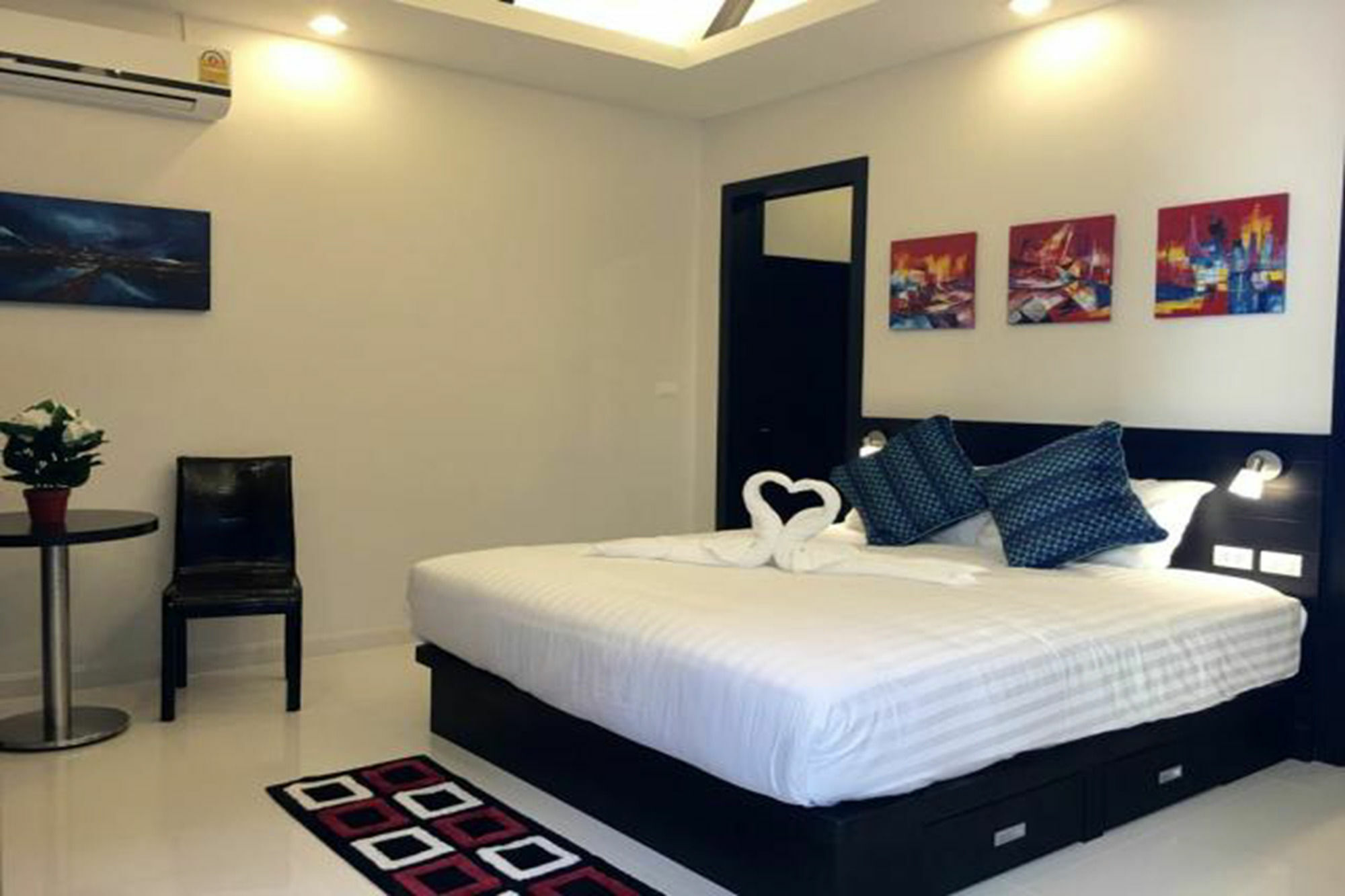 Clos Vougeot Villa By G Estate Rawai Luaran gambar