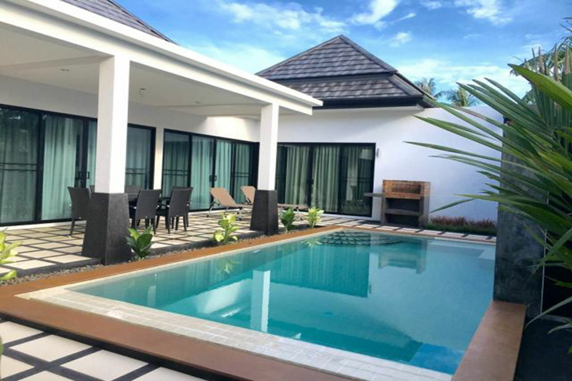 Clos Vougeot Villa By G Estate Rawai Luaran gambar